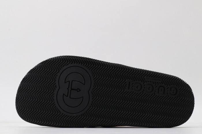 G*u*i* sandal20
