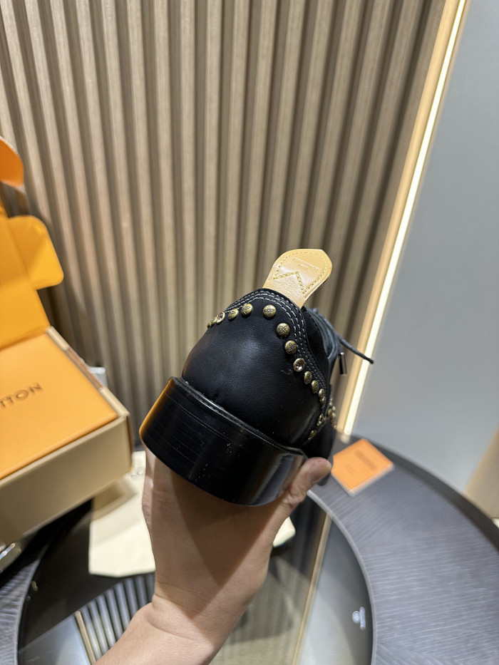 L&V BOOTS LV0000373