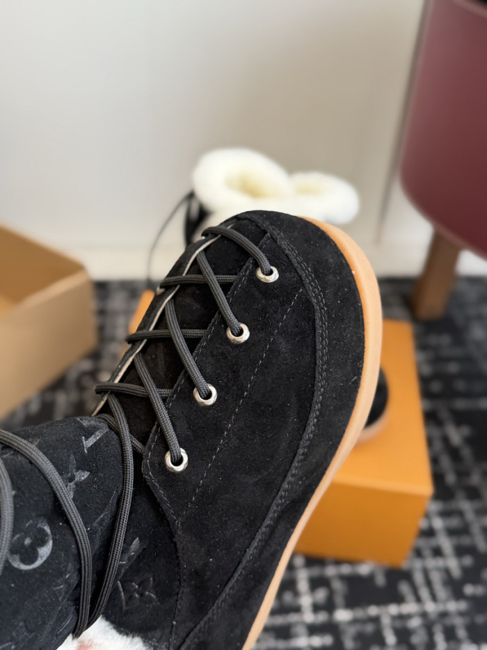 L&V BOOTS LV0000351