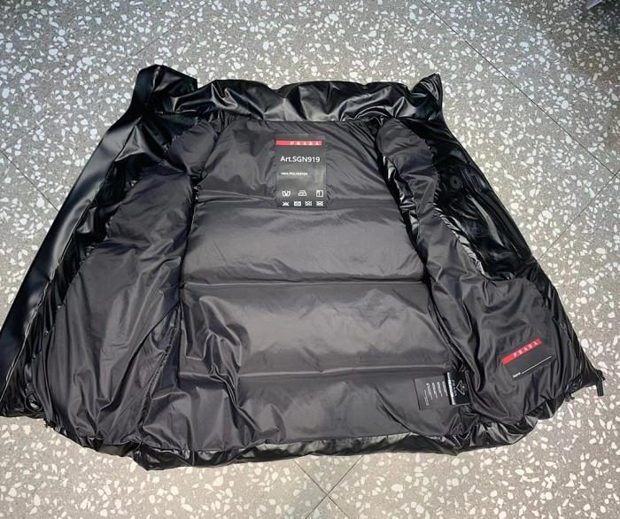 Pra*a down vest 2