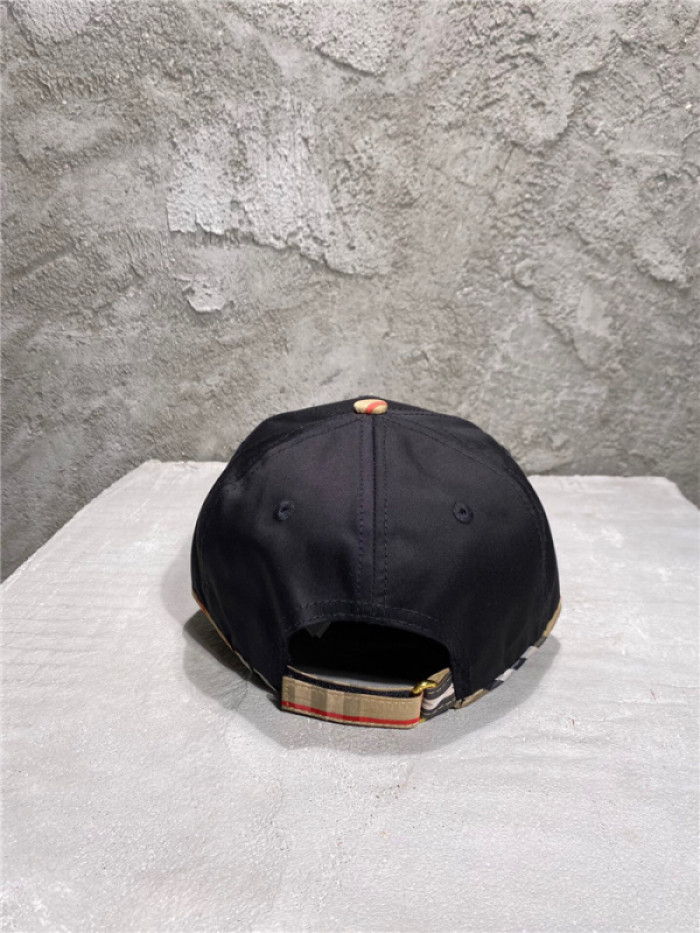 Burber*y CAP71