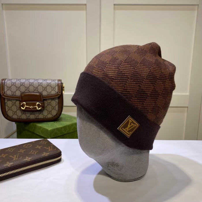 LV hat56