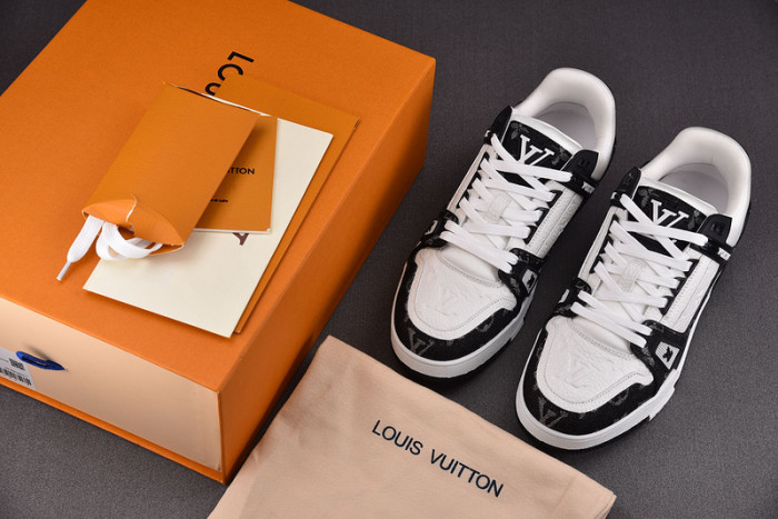 l&v snekaers l0000044