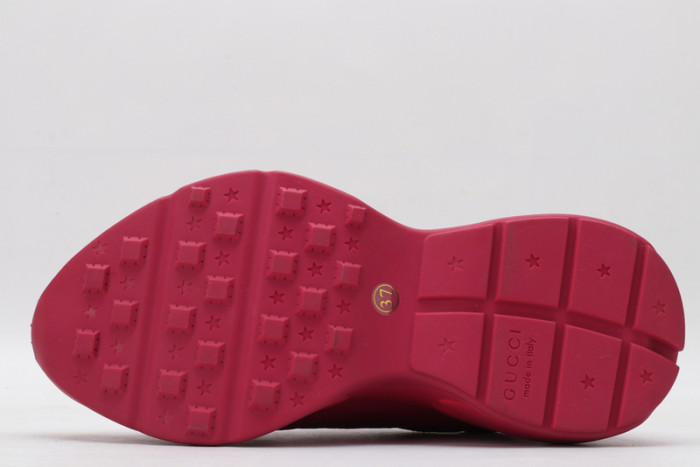 G*u*i* trainer sneaker28