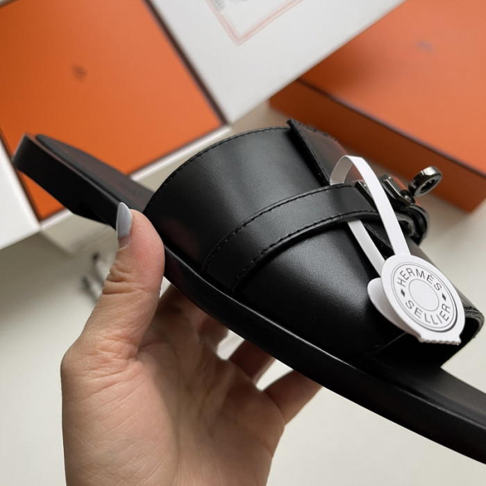 Herme* Sandal98