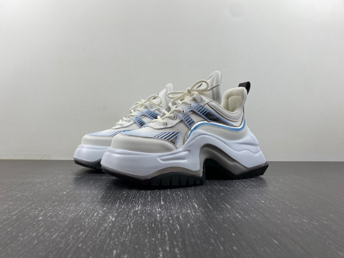 l&v snekaers l0000156