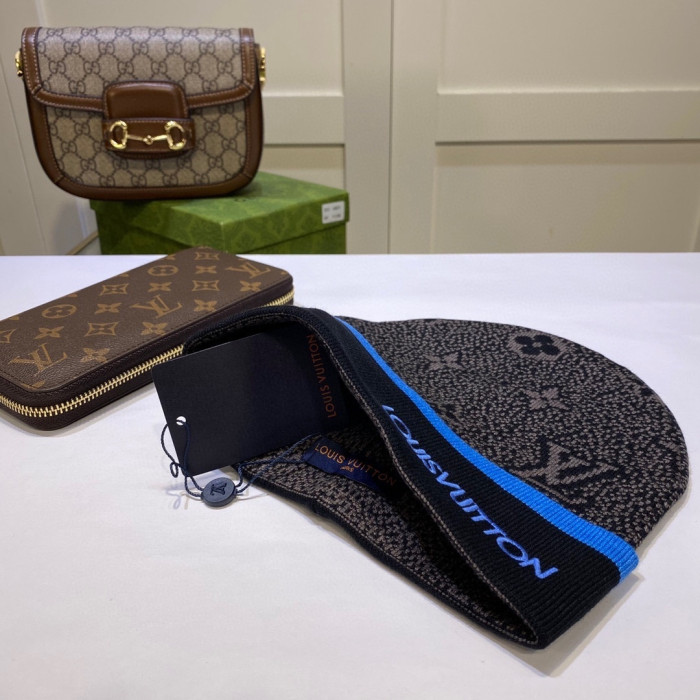 LV hat65