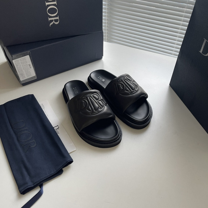 Dio*r sandal 43