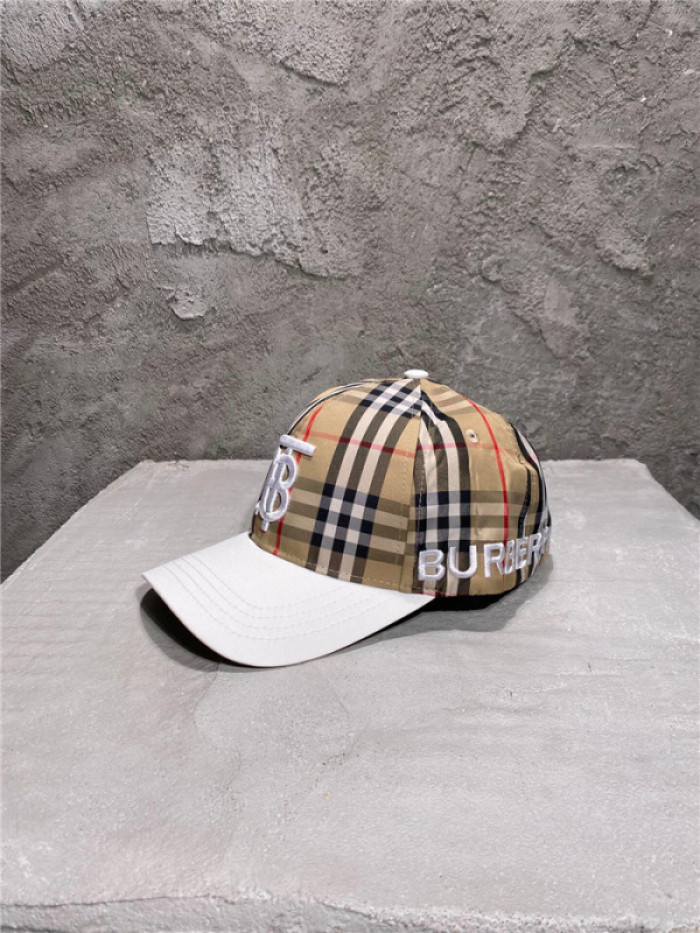 Burber*y CAP70