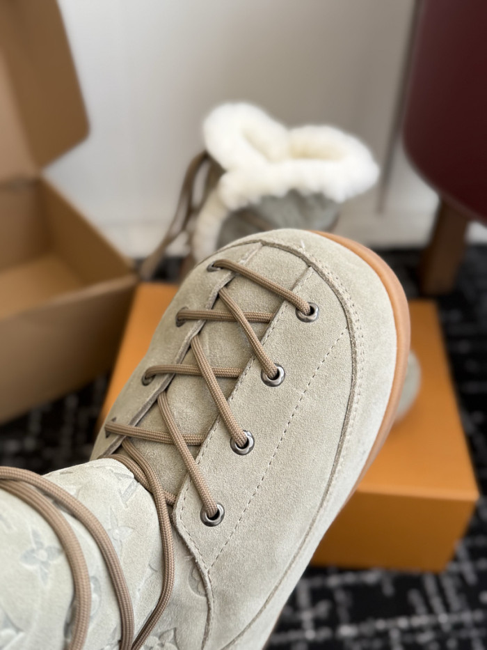 L&V BOOTS LV0000353