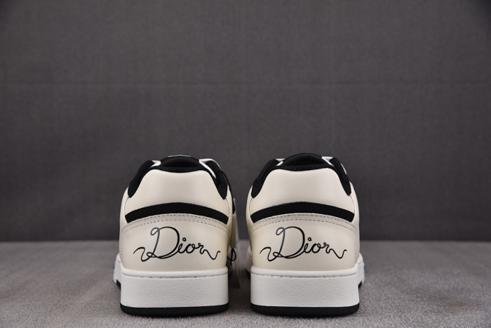 DIO* SNEAKERS B27