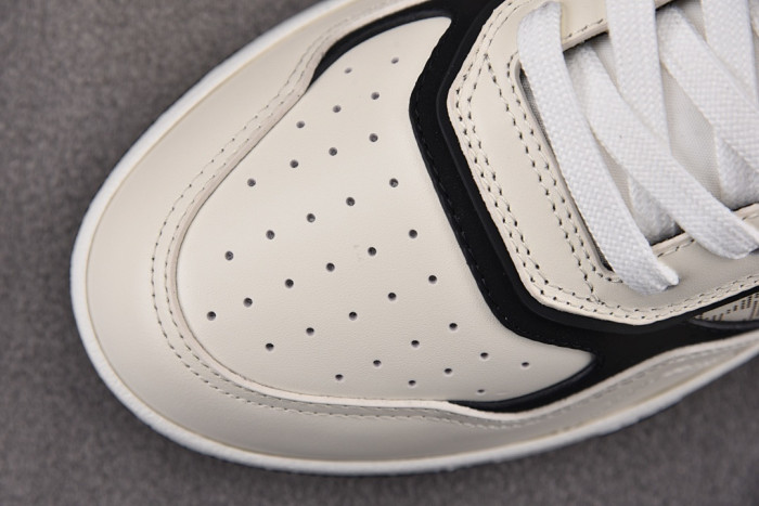 DIO* SNEAKERS B27