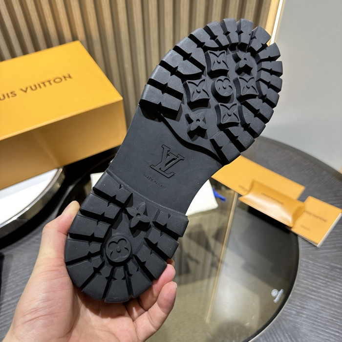 L&V BOOTS LV0000344