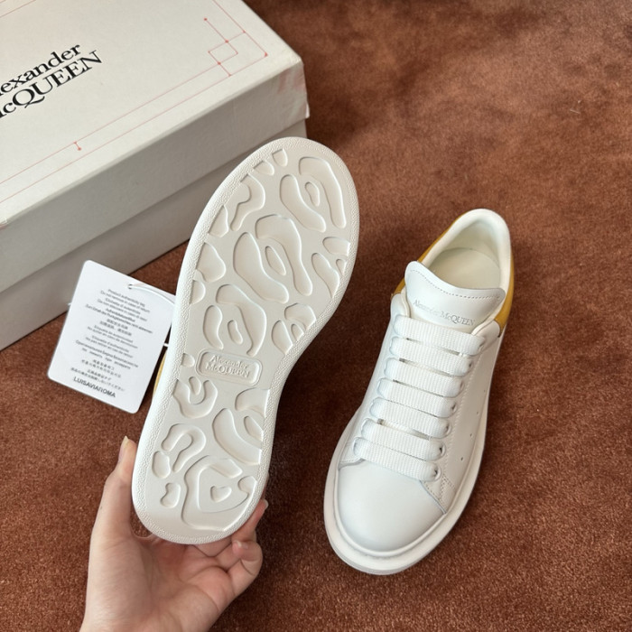 ALEXANDER MCQ75