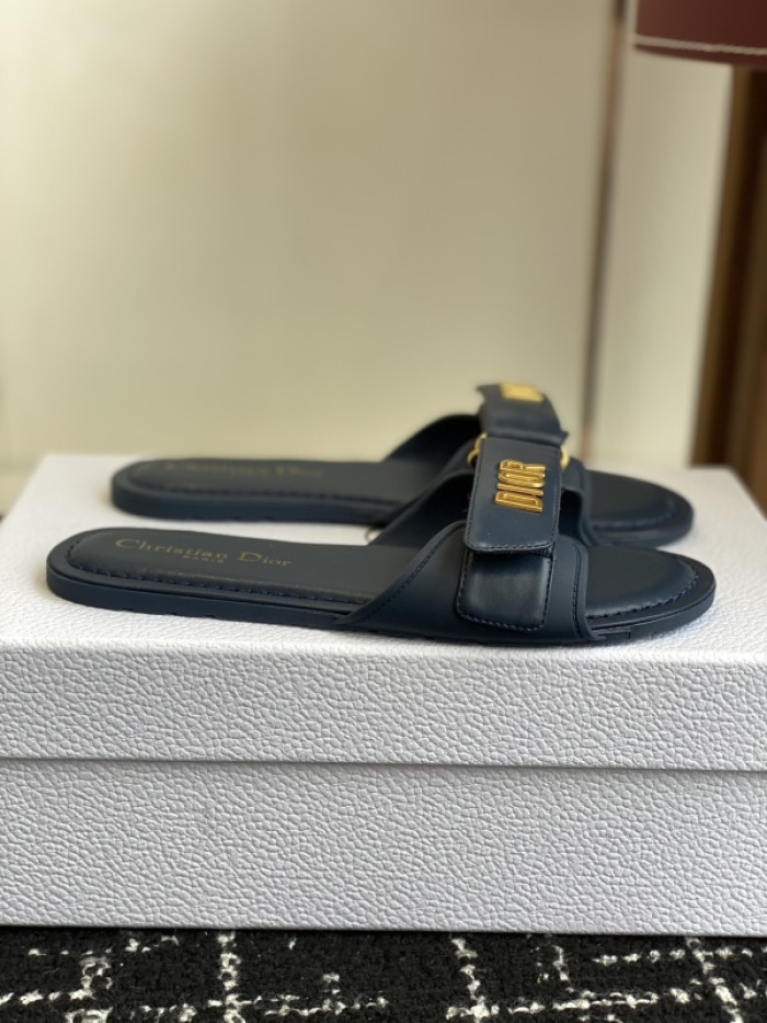 Dio*r sandal 74