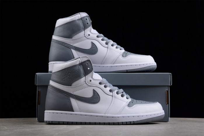 air jordan 1 high og "stealth" 555088-037