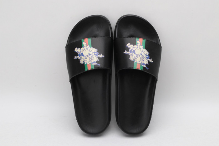 G*u*i* sandal45