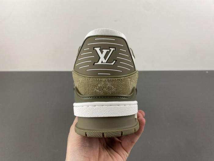 L&V snekaers L0000307