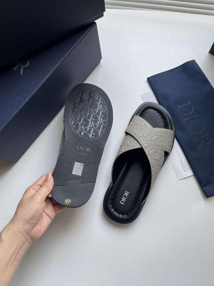 Dio*r sandal 46