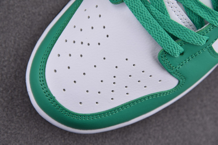 nike dunk low celtics fn3612-300