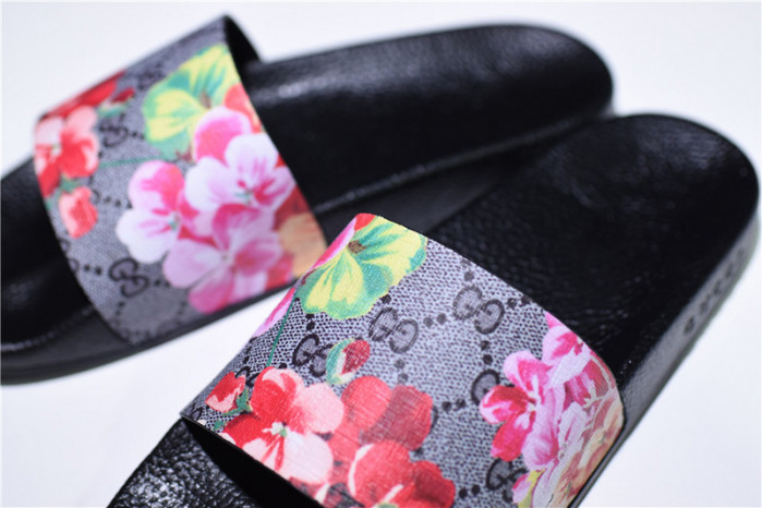 G*u*i* sandal4