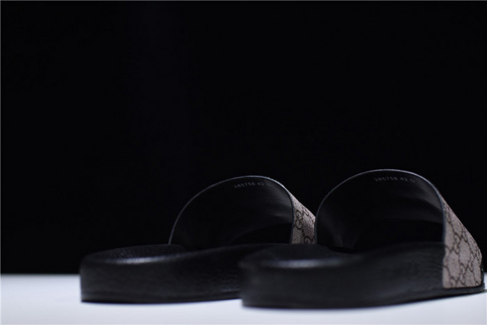 G*u*i* sandal5