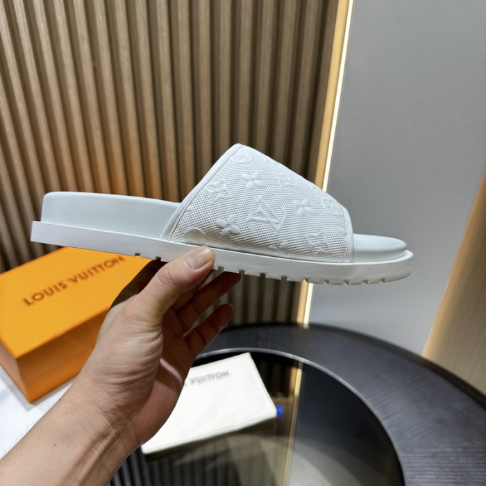 L&V sandal103