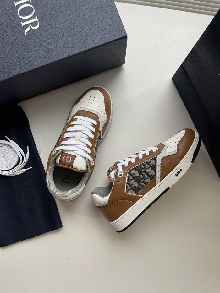 DIO* SNEAKERS B27