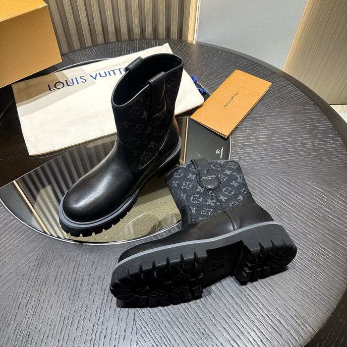 L&V BOOTS LV0000343
