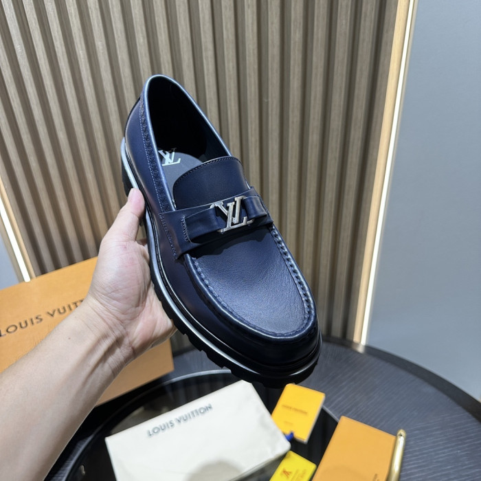 L&V Loafer LF000002