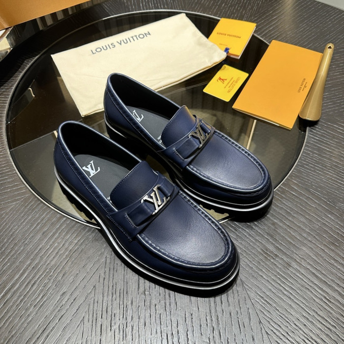 L&V Loafer LF000002