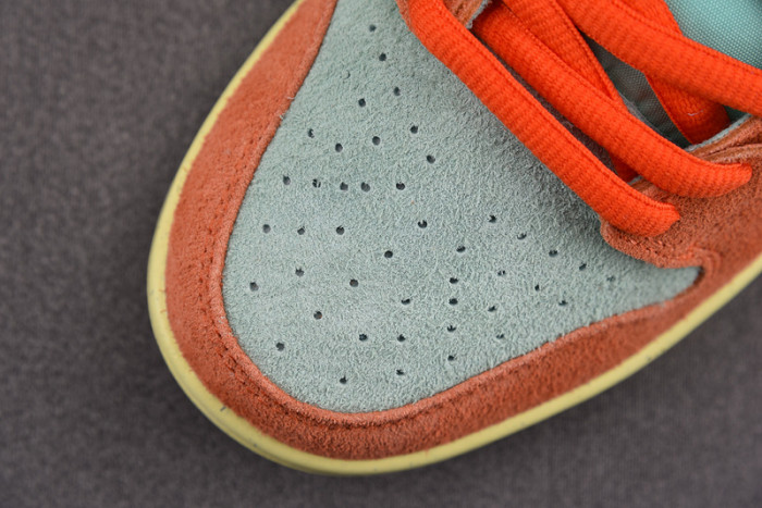 nike sb dunk low orange noise aqua dv5429-800