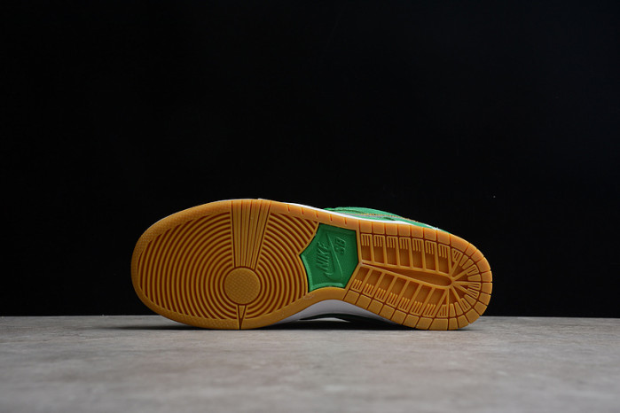 nike sb dunk low st. patrick