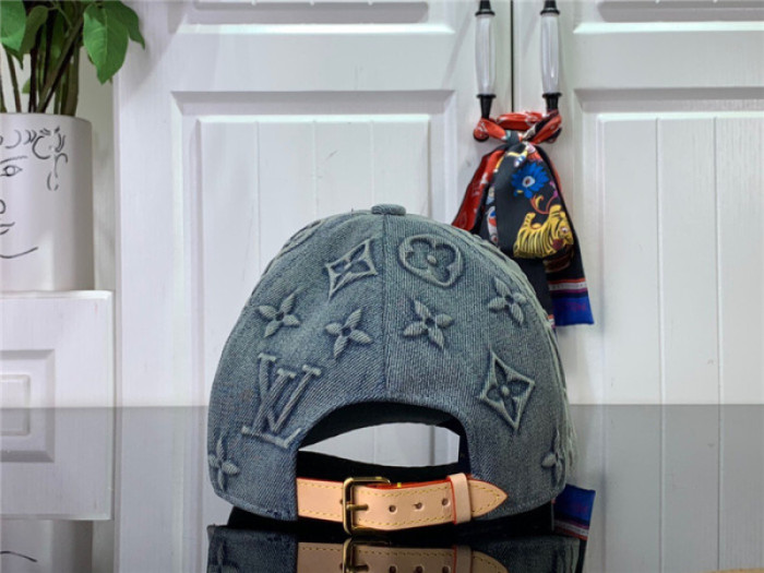 LV CAP26