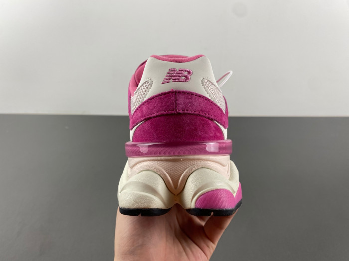 NEW BALANCE 9060 NB000044