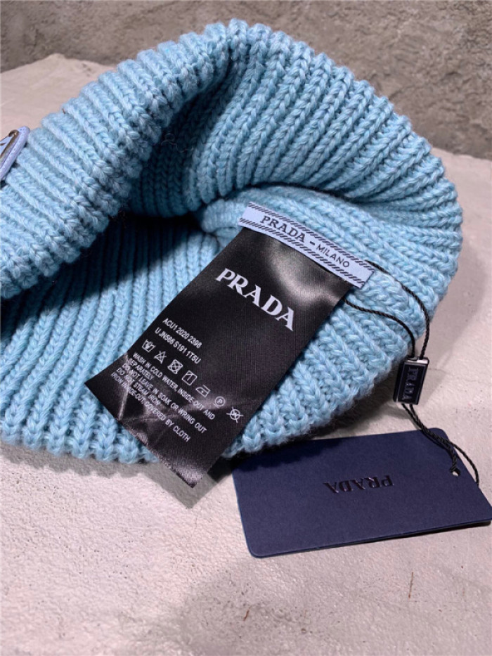 Prad* hat46