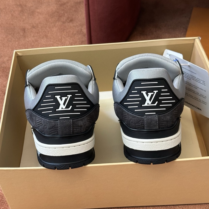 L&V snekaers L0000587