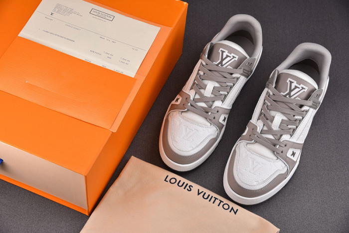 l&v snekaers l0000066
