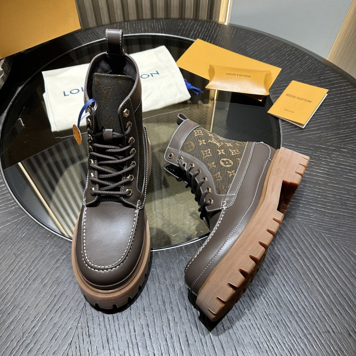 L&V BOOTS LV0000346