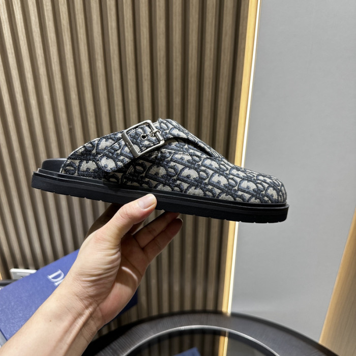 Dio*r sandal 58