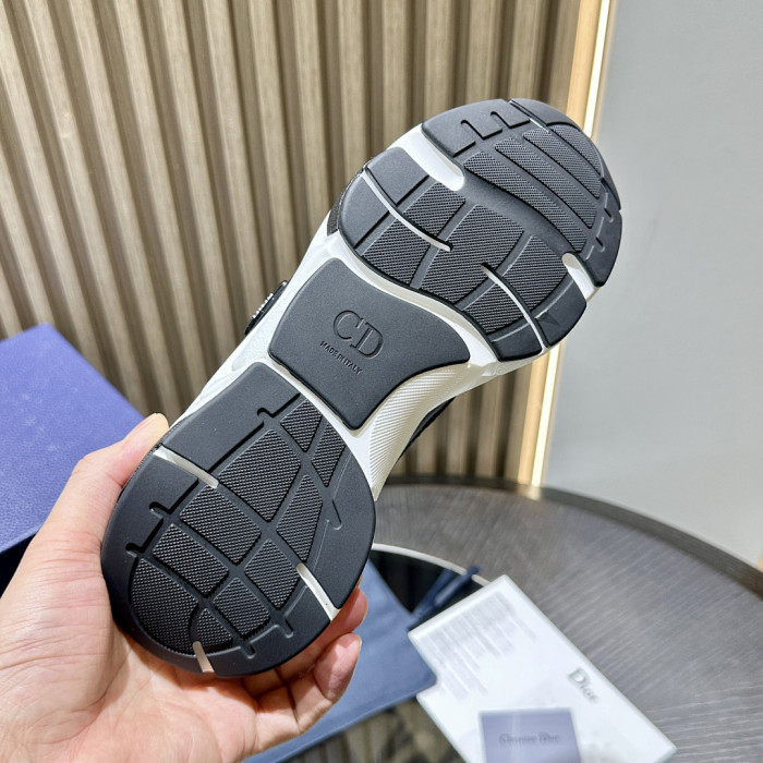 DIO* SNEAKERS B22 TD000-230