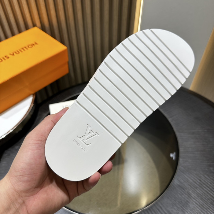 L&V sandal106