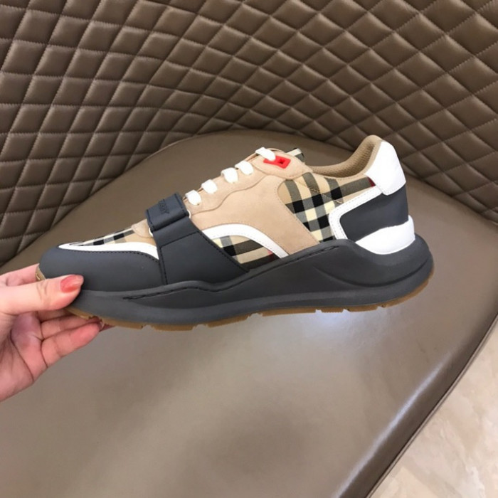 burber*y sneakers b000007